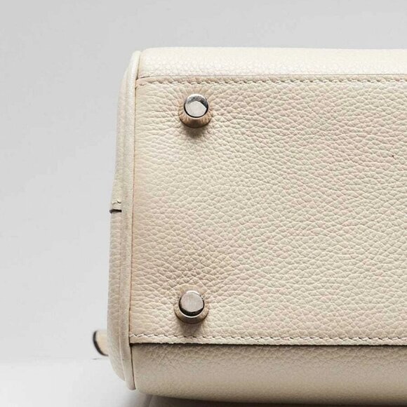 Gucci White Grainy Leather Zumi Small Tote Bag - Picture 5 of 12